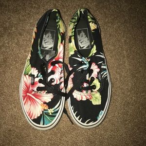 Hawaiian Flower Vans